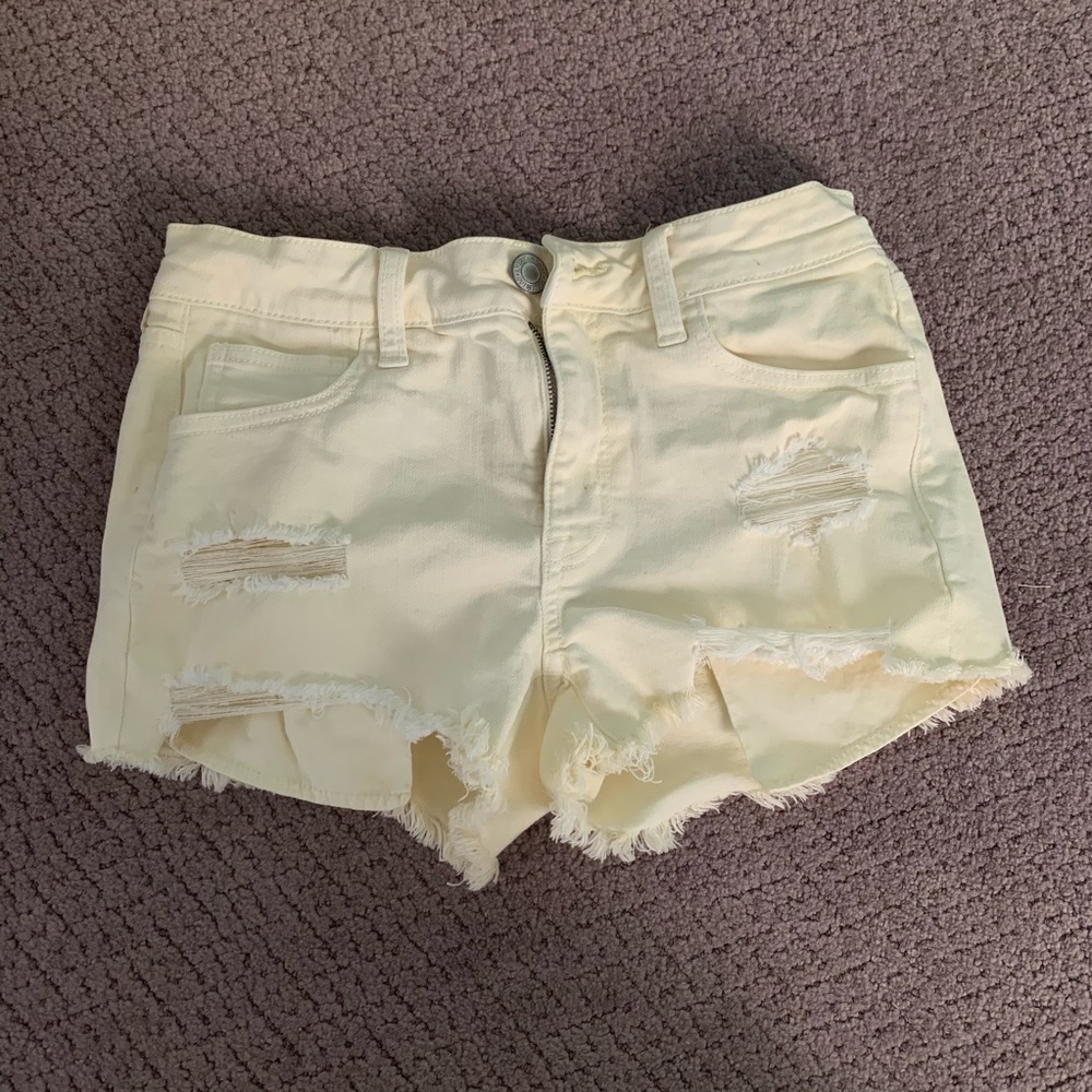 AMERICAN EAGLE YELLOW JEAN SHORTS